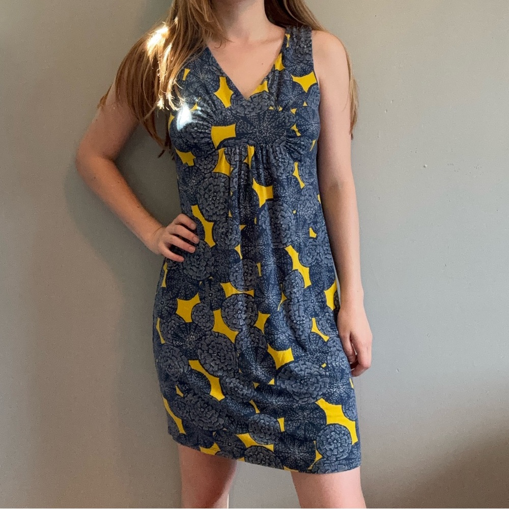 Boden Floral Casual Knit Midi Aline Dress V-Neck
Blue & Yellow - Picture 2 of 3